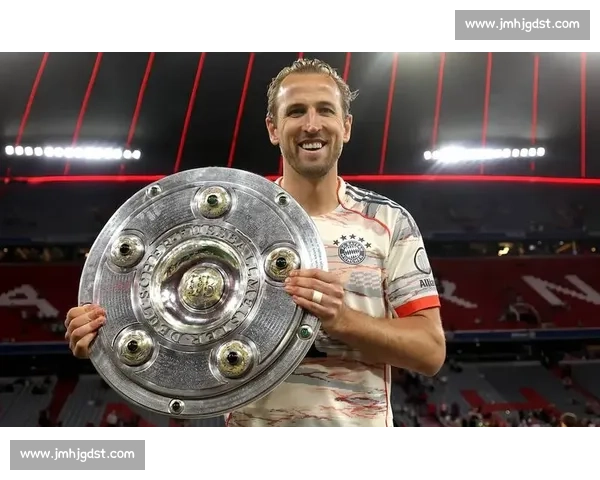 图片报：凯恩妻子慕尼黑舒心，成其未来去留关键