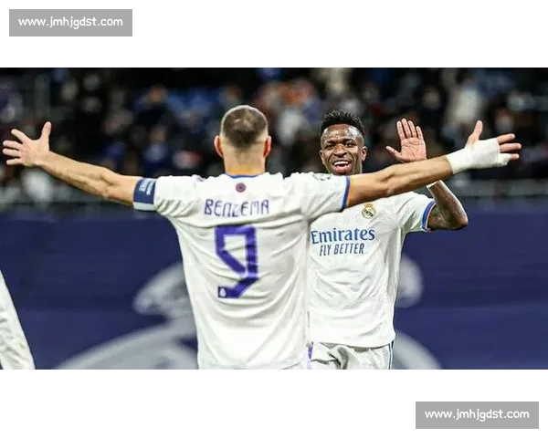 德比黄牌时刻:佩德里拽衣止损,维尼修斯的速度宣言 德比黄牌时刻:佩德里拽衣止损,维尼修斯的速度宣言