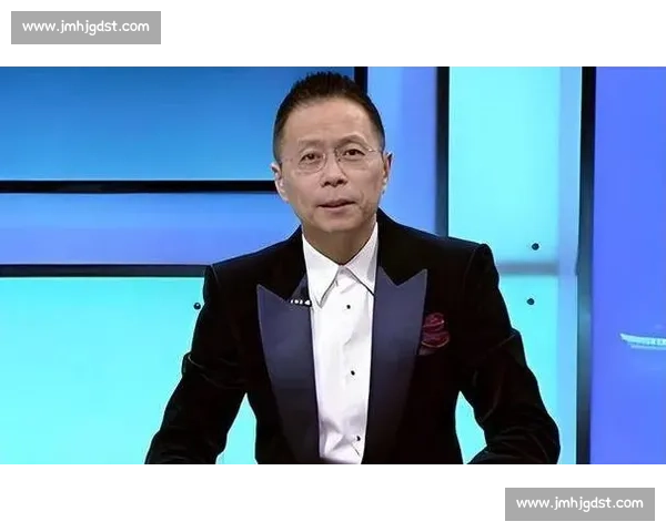 看台观战国安魂，詹俊高呼 “卓越马奎”