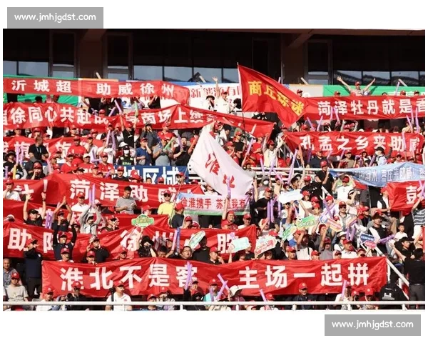 苏超尾声潮未退：三大联赛里的球迷真心